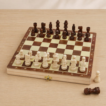FamToy Magnetic Wooden Chess Set